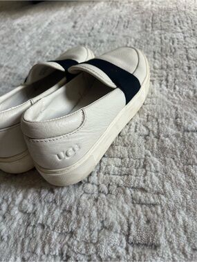 UGG Cream Leather Slip-On Sneakers with Black Elastic Strap